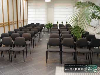 location de la salle Espace 125 pour une conférence avec 60 participants location de salle pour conférence 60 participants