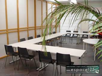 salle Espace 125, pour vos réunions et formations jusqu'à 30 participants location de salle de réunion 30 participants